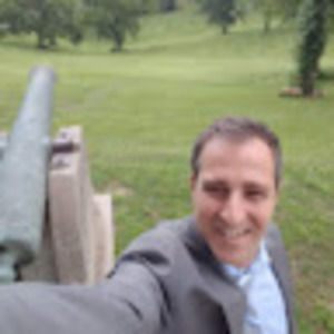 Meet your Posher, Jonathan